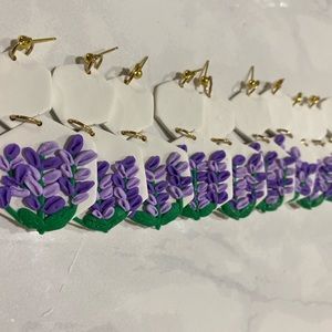 Hand made polymer clay earrings. “Lavender”